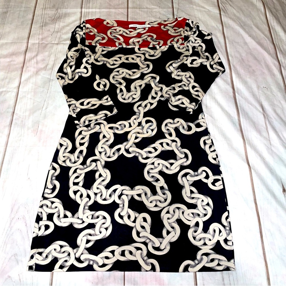 Diane Von Furstenberg 100% Silk Chains Ruri Mini Dress 2 Red Black 3/4 Sleeve